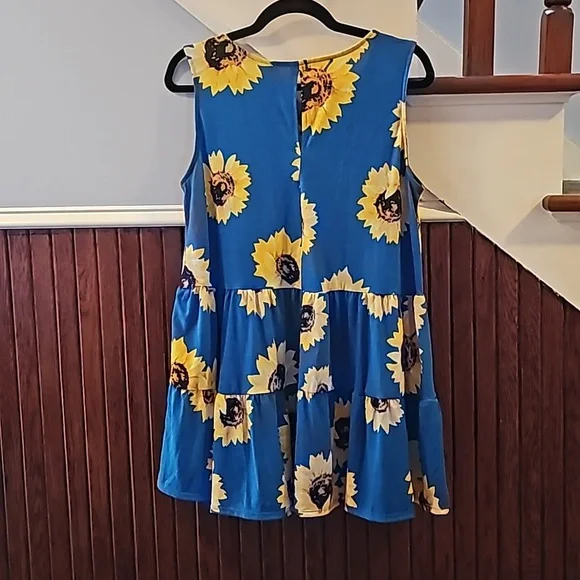 NBW Small LuLaRoe Eliana Top - Picture 4 of 6